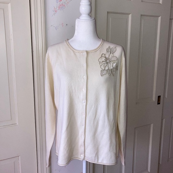 Cardigan with Large Flower Embellishment - Picture 1 of 9